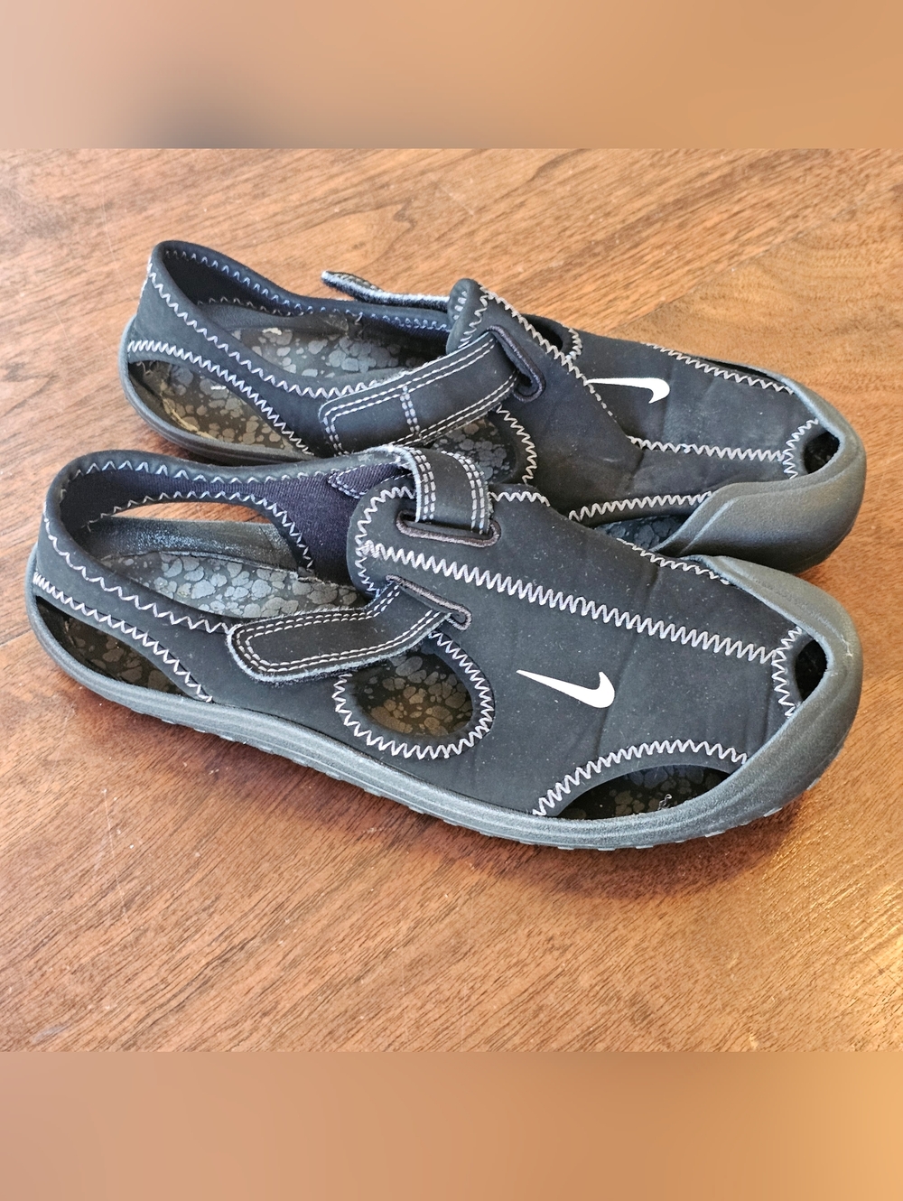Nike Sunray Protect Kids' Sandals Black Outdoor Water Shoes 35 Euro Size Kids